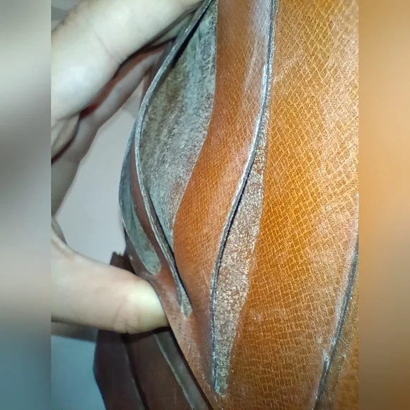 Authentic Louis Vuitton Monogram Checkbook Wallet - Picture 15 of 17